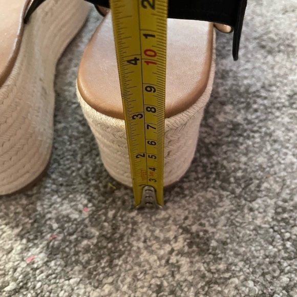 NEW- Qupid Big Bang Espadrille Wedge Sandals - Picture 14 of 17